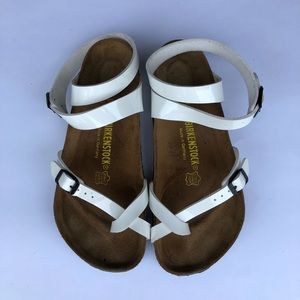 birkenstock yara white patent